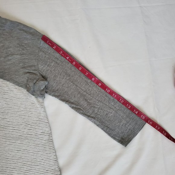 Akemi + Kin By Anthropologie Women's Tank Top Layered Cropped Cardigan Size XS - Picture 10 of 11